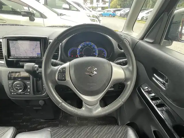 スズキ スペーシア カスタム XS 栃木県 2014(平26)年 12.6万km フェニックスレッドパール/ブルーイッシュブラックパール (株)IDOMが運営する【じしゃロン宇都宮店】の自社ローン専用車両になります。こちらは現金またはオートローンご利用時の価格です。自社ローンご希望の方は別途その旨お申付け下さい/純正7インチナビ/AM/FM/ワンセグTV/Bluetooth/SD/CD/DVD/衝突被害軽減システム/バックカメラ/両側パワースライドドア/ビルトインETC /ハンズフリー/純正フロアマット/前席ヒートシーター/スマートキー/プッシュスタート/ドアバイザー/横滑り防止装置/盗難防止機能