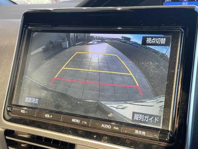 トヨタ エスクァイア ハイブリッド Gi 山形県 2018(平30)年 10.9万km ブラック 純正９型SDナビ/フリップダウンモニター/両側パワースライドドア/クルーズコントロール/シートヒーター/バックカメラ/純正アルミホイール/LEDヘッドライト/オートマチックハイビーム/ドライブレコーダー/ETC/衝突軽減システム/フルセグ/CD/DVD/Bluetooth/ステアリングスイッチ/スマートキー/プッシュスタート