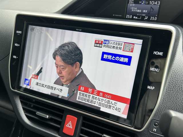 トヨタ ノア ハイブリッド Si ダブルバイビーⅢ 千葉県 2021(令3)年 1.9万km ホワイトパールクリスタルシャイン ワンオーナー/レーンキープアシスト/衝突被害低減ブレーキ/オートハイビーム/前後コーナーセンサー/前後ドラレコ/バックカメラ/純正ナビ/　・フルセグTV/ＣＤ/ＤＶＤ/ＳＤ/フリップダウンモニター/ビルトインETC2.0/ハーフレザー/　・シートヒーター/取説/保証書/スペアキー/R4.5.6記録簿
