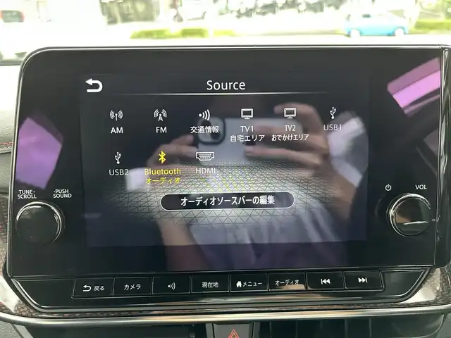 日産 オーラ ニスモ 長崎県 2023(令5)年 5.5万km ピュアホワイトパール ワンオーナー/純正HDDナビ(FM/AM/USB/BT/フルセグ)/プッシュスタート/スマートキー/ステアリングスイッチ/ビルトインETC2.0/ワイヤレス充電/純正フロアマット/純正17インチアルミホイール/ドアバイザー/プロパイロット/ハンドル支援/レーダークルーズコントロール/車線逸脱警報/ふらつき抑制/踏み間違い衝突防止/前後コーナーセンサー/オートライト/オートマチックハイビーム/LEDヘッドライト/イモビライザーシステム/SRSダブル・サイドエアバッグ/SRSカーテンエアバッグ/ISOFIX/スペアキー/車両取説/ナビ取説/保証書