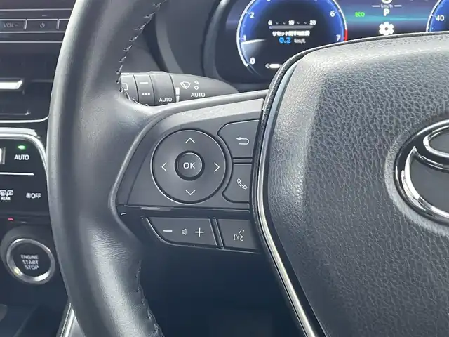 トヨタ ハリアー G 島根県 2023(令5)年 5.2万km ブラック 登録時走行距離51834km/保証書/取扱説明書/純正ディズプレイオーディオ　ナビ機能なし/レーンキープアシスト/衝突軽減システム/フルセグTV/Bluetooth/レーダークルーズコントロール/バックカメラ/パワーシート/コーナーセンサー/ブラインドスポットモニター/LEDヘッドライト/インテリジェントミラー/オートマチックハイビーム/ステアリングスイッチ/ウィンカーミラー/スマートキー/プッシュスタート/パーキングサポートブレーキ/リヤクロストラフィックアラート/プリクラッシュセーフティシステム/純正18インチアルミ/ETC2.0