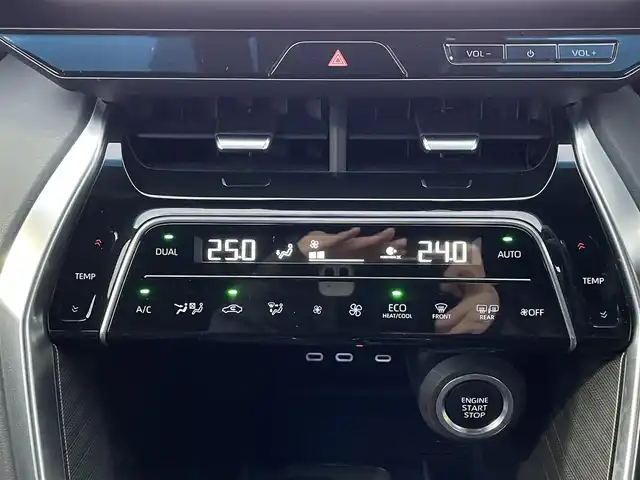 トヨタ ハリアー G 島根県 2023(令5)年 5.2万km ブラック 登録時走行距離51834km/保証書/取扱説明書/純正ディズプレイオーディオ　ナビ機能なし/レーンキープアシスト/衝突軽減システム/フルセグTV/Bluetooth/レーダークルーズコントロール/バックカメラ/パワーシート/コーナーセンサー/ブラインドスポットモニター/LEDヘッドライト/インテリジェントミラー/オートマチックハイビーム/ステアリングスイッチ/ウィンカーミラー/スマートキー/プッシュスタート/パーキングサポートブレーキ/リヤクロストラフィックアラート/プリクラッシュセーフティシステム/純正18インチアルミ/ETC2.0