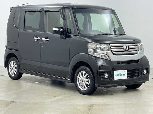 ホンダ Ｎ ＢＯＸ カスタム G ターボSSパッケージ 道央・札幌 2014(平26)年 7.8万km スマートブラック ・4WD/・純正ナビ/・BT&CD&DVD&SD&USB&フルセグTV/・バックカメラ/・両側パワースライドドア/・クルーズコントロール/・シティブレーキアクティブシステム/・パドルシフト/・前席シートヒーター/・ECON/・オートライト/・プッシュスタート/・スマートキー/・電動格納ミラー/・積込サマータイヤ純正AW付