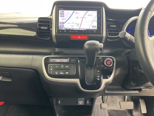 ホンダ Ｎ ＢＯＸ カスタム G ターボSSパッケージ 道央・札幌 2014(平26)年 7.8万km スマートブラック ・4WD/・純正ナビ/・BT&CD&DVD&SD&USB&フルセグTV/・バックカメラ/・両側パワースライドドア/・クルーズコントロール/・シティブレーキアクティブシステム/・パドルシフト/・前席シートヒーター/・ECON/・オートライト/・プッシュスタート/・スマートキー/・電動格納ミラー/・積込サマータイヤ純正AW付