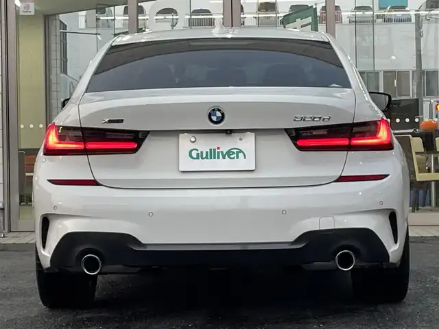 ＢＭＷ ３２０ｄ xDrive Mスポーツ 青森県 2020(令2)年 5.3万km アルピンホワイトⅢ ワンオーナー/イノベーションパッケージ/・BMWレーザー・ライト/・LEDフロント・ターン・インジケータ/・BMWセレクティブ・ビーム/・LEDコーナリング・ライト/・ハイビーム・アシスタント/・光軸自動調整機構付/・BMWヘッドアップ・ディスプレイ/・BMWジェスチャー・コントロール/コンフォートパッケージ/・オートマチック・トランク・リッド・オペレーション（オープン／クローズ）/・ストレージ・パッケージ（Type-C対応USBソケット、シートバック収納、トランク・ルーム内の収納ネット、荷物用フック）/・HiFiスピーカー・システム（205W、10スピーカー）/記録簿R4・R5・R6・R7有り/置くだけ充電/純正18AW/社外17AW冬タイヤ/前後コーナーセンサー/全方位・バックカメラ/フルセグTV/ヘッドアップディスプレイ/アダプティブレーダーライト/BSM/オプション前ドラレコ/D席＋N席パワーシート/シートヒーター/電動リアゲート/レーダークルーズコントロール