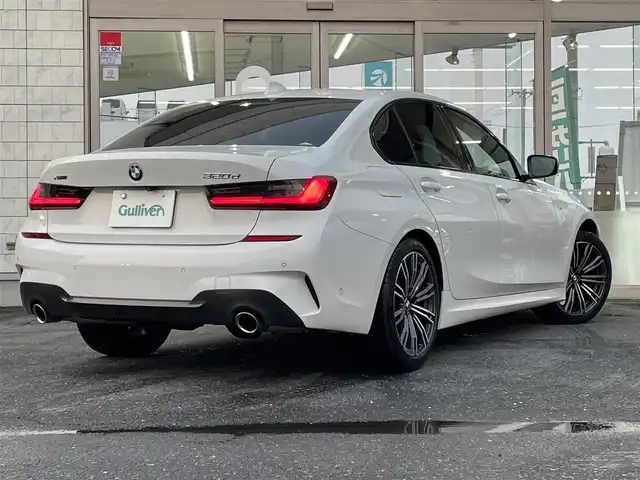 ＢＭＷ ３２０ｄ xDrive Mスポーツ 青森県 2020(令2)年 5.3万km アルピンホワイトⅢ ワンオーナー/イノベーションパッケージ/・BMWレーザー・ライト/・LEDフロント・ターン・インジケータ/・BMWセレクティブ・ビーム/・LEDコーナリング・ライト/・ハイビーム・アシスタント/・光軸自動調整機構付/・BMWヘッドアップ・ディスプレイ/・BMWジェスチャー・コントロール/コンフォートパッケージ/・オートマチック・トランク・リッド・オペレーション（オープン／クローズ）/・ストレージ・パッケージ（Type-C対応USBソケット、シートバック収納、トランク・ルーム内の収納ネット、荷物用フック）/・HiFiスピーカー・システム（205W、10スピーカー）/記録簿R4・R5・R6・R7有り/置くだけ充電/純正18AW/社外17AW冬タイヤ/前後コーナーセンサー/全方位・バックカメラ/フルセグTV/ヘッドアップディスプレイ/アダプティブレーダーライト/BSM/オプション前ドラレコ/D席＋N席パワーシート/シートヒーター/電動リアゲート/レーダークルーズコントロール