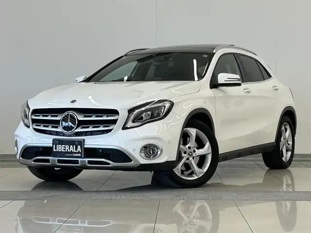 メルセデス・ベンツ ＧＬＡ２２０ 4マチック 岡山県 2019(令1)年 4.7万km 白 純正ナビ/Bカメラ/フルセグTV/PRG/ハーマンカードン/Pシフト/レーダーセーフティーパッケージ/ESP/ACC/アクティブブレーキアシスト/アテンションA/BSM/アクティブブレーキングA/ディストロ＋/プレミアムパッケージ/黒革シート/シートH/PWシート/LED/Aライト