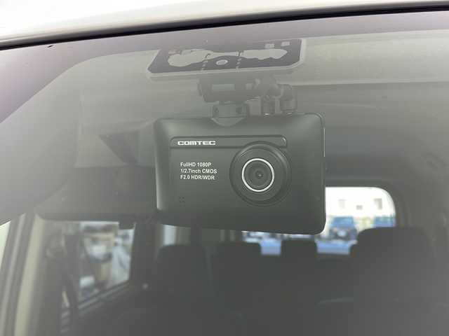 トヨタ ルーミー カスタムG－T 栃木県 2019(令1)年 5.7万km パールホワイトⅢ 純正9インチナビ/ 【AM/FM/CD/DVD/SD/BT/フルセグTV】/バックカメラ/モデリスタエアロ/プリクラッシュセーフティ/クリアランスソナー/クルーズコントロール/両側パワースライドドア/ドライブレコーダー 前後/LEDヘッドライト/オートハイビーム/アイドリングストップ/横滑り防止装置/純正ドアバイザー/純正フロアマット/ステアリングスイッチ/ETC/スペアキー１本