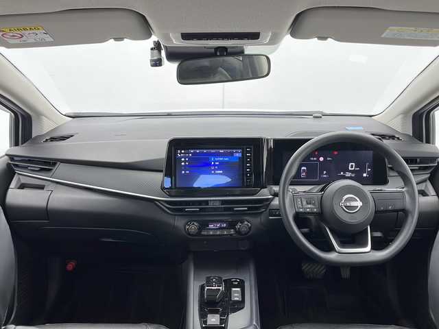 日産 ノート X 千葉県 2023(令5)年 1.1万km ピュアホワイトパール 車線逸脱警報/衝突軽減ブレーキ/クリアランスソナー/標識認識機能/純正メモリナビ（MM223D-L)/　Bluetooth/フルセグTV/バックカメラ/社外ETC/純正ドライブレコーダー前方/電動パーキング/オートホールド/レザー調シートカバー/社外フロアマット/ドアバイザー/アイドリングストップ