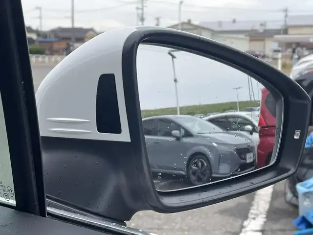 フォルクスワーゲン ＶＷ ティグアン TSI エレガンス 新潟県 2021(令3)年 3万km オリックスホワイトパールエフェクト 純正ナビ/(Bluetooth/AppleCarPlay/AndroidAuto)/フルセグTV/衝突軽減ブレーキ/レーンキープアシスト/レーダークルーズコントロール/全方位カメラ/バックカメラ/全席シートヒーター/電動リアゲート/パーキングアシスト/ヘッドアップディスプレイ/ドライブレコーダー（前後）/ビルトインETC/プッシュスタート/スマートキー/スペアキー×1/保証書