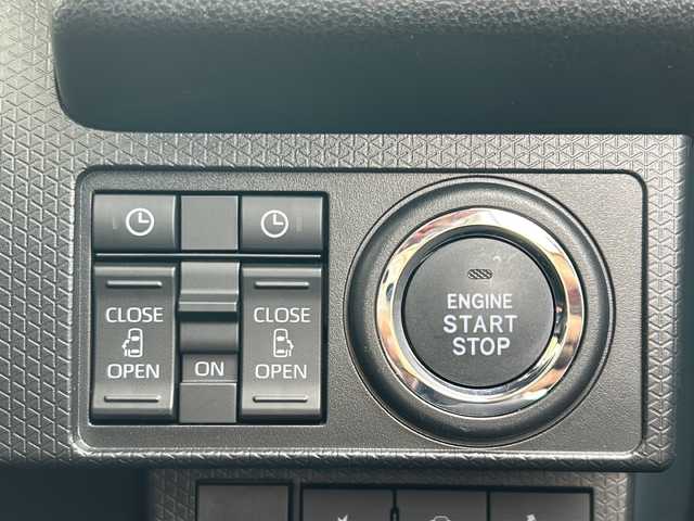 ダイハツ タント ファンクロスターボ 山形県 2025(令7)年 0.1万km ブラックマイカメタリック/レイクブルーメタリック 4WD/スマートアシスト/レーンキープアシスト/横滑り防止装置/前後コーナーセンサー/両側パワースライドドア/純正ディスプレイオーディオ/（Bluetooth/AppleCarPlay/AndoidAuto/フルセグ)/全方位カメラ/LEDオートライト/オートマチックハイビーム/フォグランプ/DN席シートヒーター/ステアリングスイッチ/電動パーキングブレーキ/オートブレーキホールド/電動格納ミラー/スマートキー