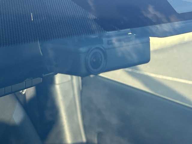 日産 ノート e－パワー X 茨城県 2018(平30)年 3.5万km スーパーブラック 純正メモリナビ【MM318D-W】/(地デジTV・CD・DVD・BT・ラジオ再生)/レーダークルーズコントロール/エマージェンシーブレーキ/コーナーセンサー/ドライブレコーダー/ETC/オートライト/LEDヘッドライト/純正15inアルミホイール/純正フロアマット/スマートキー