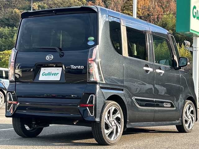 ダイハツ タント カスタム RS スタイルセレクション 佐賀県 2021(令3)年 5.3万km パールブラック 純正9インチナビゲーション/バックカメラ/ビルトインETC/アダプティブクルーズコントロール/ハーフレザーシート/前方ドライブレコーダー/前席シートヒーター/スマートアシスト/衝突回避支援ブレーキ機能/車線逸脱警報機能/両側パワースライド/純正15インチアルミホイール/LEDヘッドライト/フォグランプ