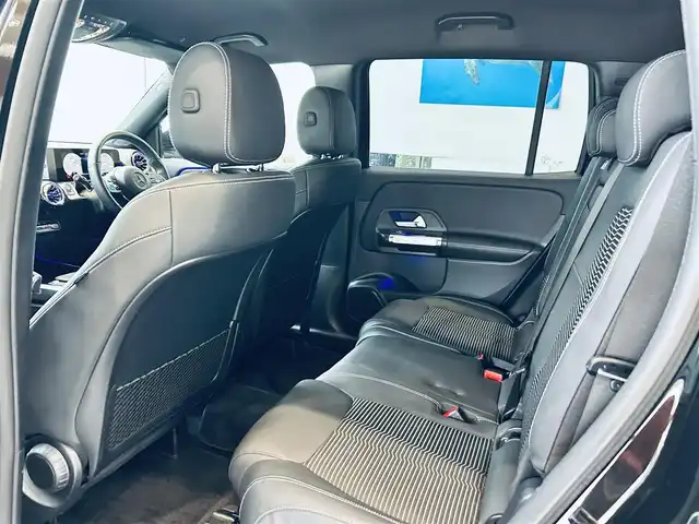 メルセデス・ベンツ Ｍ・ベンツ ＧＬＢ２００ｄ 4マチック 大阪府 2022(令4)年 1.4万km コスモスブラック レーダーセーフティP/ハーフレザー/シートヒーター/純正ナビ/TV/360度カメラ/ACC/純正18インチAW/LEDヘッドライト/アンビエントライト/電動リアゲート/ブラインドスポット/クリアランスソナー/ETC/ドラレコ/パドルシフト/ルーフレール