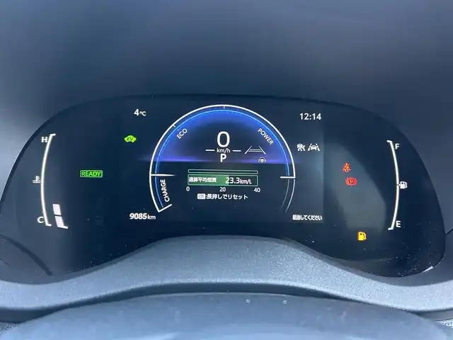 トヨタ ヤリスクロス ハイブリッド Z 福島県 2025(令7)年 0.9万km ブラックマイカ/プラチナホワイトパールマイカ トヨタセーフティセンス/・プリクラッシュセーフティ/・レーントレーシングアシスト/・レーダークルーズコントロール/・オートマチックハイビーム/・ロードサインアシスト/・緊急時操舵支援/ブラインドスポットモニター/純正ディスプレイオーディオ/【Tコネクトナビ/USB/HDMI/Bluetooth/TV/Miracast】/パノラミックビューモニター/ビルトインETC2.0/運転席パワーシート/前席シートヒーター/本革巻きステアリング/・ステアリングヒーター/・ステアリングリモコン/LEDヘッドライト/・オートライト/スマートキー/・プッシュスタート/社外フロアマット/取扱説明書/新車時保証書