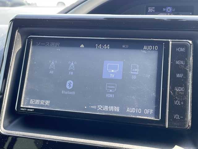 トヨタ ヴォクシー ハイブリッド ZS 煌Ⅱ 島根県 2020(令2)年 8.1万km ブラック 純正SDナビ（NSZT-W68T）/バックカメラ/ビルトインETC/前後ドライブレコーダー/両側パワースライドドア/クルーズコントロール/プリクラッシュセーフティシステム/プッシュスタート/シートヒーター/LEDヘッドライト/オートハイビーム/ISOFIX/純正16インチAW積み込み/純正フロアマット/保証書/取扱説明書/スペアキー