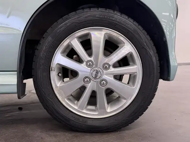 日産 ＮＶ１００クリッパー リオ G 三重県 2017(平29)年 7.8万km ガーデニングアクアM ガソリン・ターボ/フルタイム4WD/インパネ4AT/カロッツェリア 7インチ『楽ナビ』 AVIC-RZ700/（CD/DVD/SD/FM/AM/TV/Bluetooth/iPod/USB/AUX）/両側パワースライドドア/ETC/安全/・インテリジェント エマージェンシーブレーキ/・踏み間違い衝突防止アシスト/・TCS機能（トラクションコントロール）/・VDC（ビークルダイナミクスコントロール（TCS機能含む）/など/装備/・ベッドキット/・オートステップ/・シートヒーター（D）/・オートエアコン/・オートライト/・ディスチャージヘッドライト（HID）/・ステアリングスイッチ/・プッシュスタート/・スマートキーx2/・純正14inAW/・社外14inAWあり/など