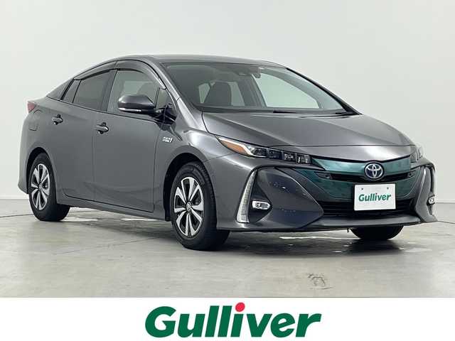 トヨタ プリウス ＰＨＶ A レザーパッケージ 岐阜県 2017(平29)年 6万km グレーメタリック 純正11.6インチメモリナビ/フルセグ/BT/USB/AM/FM/バックカメラ/トヨタセーフティセンス/・プリクラッシュセーフティ/・レーンディパーチャーアラート/・オートマチックハイビーム/・レーダークルーズコントロール/ブラインドスポットモニター/パーキングアシスト/クリアランスソナー/ビルトインETC/純正ドライブレコーダー/レザーシート/前席シートヒーター/革巻きステアリング/ステアリングヒーター/LEDオートライト/フォグランプ/純正フロアマット/サイドバイザー/純正ラゲージマット/プッシュスタート/スペアキー