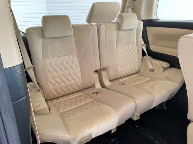 トヨタ アルファード X 愛知県 2020(令2)年 5万km ホワイトパールクリスタルシャイン 純正9型ディスプレイオーディオナビ/フリップダウンモニター/両側パワースライドドア/レーダークルーズコントロール/バックカメラ/コーナーセンサー/純正アルミホイール/ETC2.0/LEDヘッドライト/リアオートエアコン/オートマチックハイビーム/ドライブレコーダー/衝突軽減システム/フルセグ/CD DVD/Bluetooth/ステアリングスイッチ/スマートキー/プッシュスタート