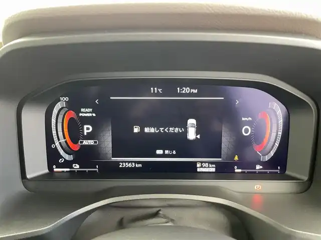 日産 エクストレイル X e－4ORCE 福井県 2022(令4)年 2.4万km ブリリアントホワイトパール 純正12.3インチナビ/【AM/FM/フルセグ/BT/USB】/Apple CarPlay/バック・サイド・フロントカメラ/アラウンドビューモニター/ビルトインETC2.0/ブラインドスポットモニター/デジタルインナーミラー/ルーフレール/パワーバックドア/プロパイロット/・360°セーフティアシスト/・ハンドル支援/・車線逸脱防止支援/・後側方車両検知/・前方衝突防止/・踏み間違い衝突防止/・標識認識機能/・ルート減速支援/・駐車支援/オートハイビーム/純正18インチアルミ/革巻きステアリング/ステアリングヒーター/全席シートヒーター/前席パワーシート/1500Wコンセント/電動パーキングブレーキ/オートブレーキホールド/ダウンヒルアシスト