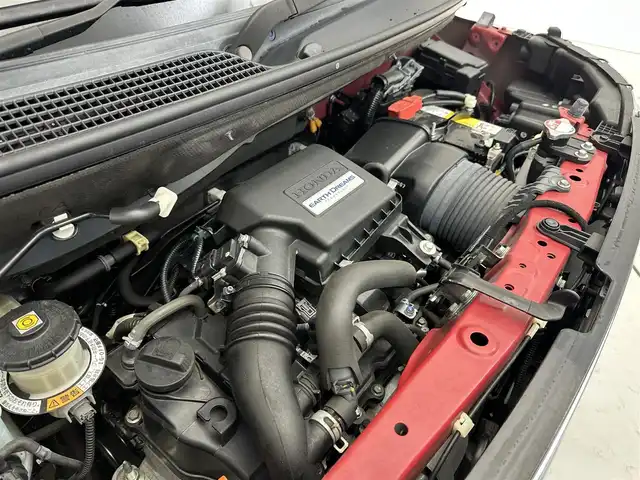 ホンダ Ｎ ＢＯＸ 2トン カスタム G L ターボ ホンダセンシング 滋賀県 2020(令2)年 6.1万km ミラノレッド 純正8インチナビ/【Bluetooth/CD/DVD/HDMI/フルセグTV】/バックカメラ/ETC/両側パワースライドドア/ハーフレザーシート/シートヒーター/LEDヘッドライト/ホンダセンシング/●衝突軽減ブレーキ/●誤発進抑制機能/●歩行者事故低減ステアリング/●先行車発進お知らせ機能/●標識認識機能/●路外逸脱抑制機能/●アダプティブ・クルーズ・コントロール/●車線維持支援システム/●後方誤発進抑制機能/●オートハイビーム/ステアリングスイッチ/スマートキー