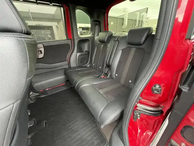 ホンダ Ｎ ＢＯＸ 2トン カスタム G L ターボ ホンダセンシング 滋賀県 2020(令2)年 6.1万km ミラノレッド 純正8インチナビ/【Bluetooth/CD/DVD/HDMI/フルセグTV】/バックカメラ/ETC/両側パワースライドドア/ハーフレザーシート/シートヒーター/LEDヘッドライト/ホンダセンシング/●衝突軽減ブレーキ/●誤発進抑制機能/●歩行者事故低減ステアリング/●先行車発進お知らせ機能/●標識認識機能/●路外逸脱抑制機能/●アダプティブ・クルーズ・コントロール/●車線維持支援システム/●後方誤発進抑制機能/●オートハイビーム/ステアリングスイッチ/スマートキー