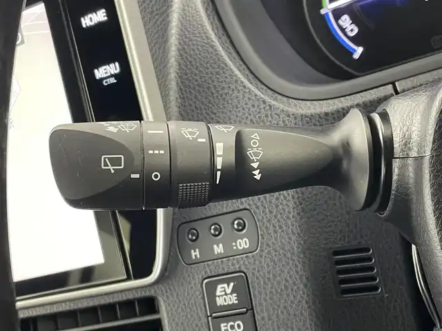 トヨタ ヴォクシー ハイブリッド ZS 煌Ⅱ 埼玉県 2019(平31)年 6.3万km ブラッキッシュアゲハガラスフレーク モデリスタフルエアロ/モデリスタマフラー/モデリスタヘッドライトガーニッシュ/モデリスタシグネチャーイルミブレード/モデリスタドアハンドルガーニッシュ/純正10インチSDナビ/(CD/DVD/Bluetooth/USB/HDMI/音楽録音/フルセグ)/フリップダウンモニター/両側パワースライドドア/バックカメラ/ドライブレコーダー/プリクラッシュセーフティ/クルーズコントロール/ビルトインETC2.0/シートヒーター/オートLEDライト/純正16インチアルミホイール