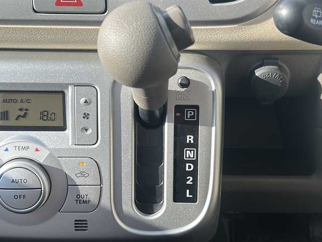 スズキ ＭＲワゴン X 三重県 2006(平18)年 2.2万km ベージュ CDプレイヤー/ETC/純正フロアマット/ドアバイザー/ヘッドライトレベライザー/Wエアバック/電動格納ミラー/盗難防止装置/禁煙車