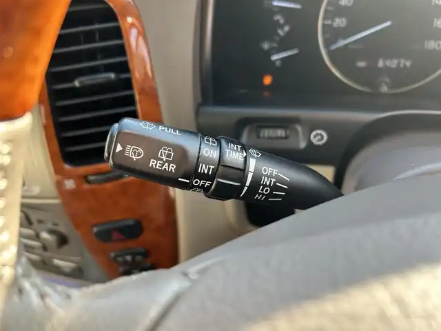 トヨタ ランドクルーザー VX－LTD Gセレクション 福岡県 2007(平19)年 6.4万km ホワイトパールクリスタルシャイン 前後ドラレコ/クルーズコントロール/SDナビ/・バックカメラ/・フルセグTV/・AUX/ETC/パワーシート(D席＋N席)/純正フロアマット/社外AW/センターデフロック/レザーシート/シートヒーター(D席＋N席)/エアシート(D席＋N席)/ルーフレール