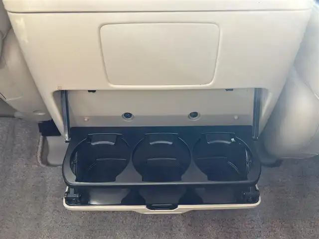 トヨタ ランドクルーザー VX－LTD Gセレクション 福岡県 2007(平19)年 6.4万km ホワイトパールクリスタルシャイン 前後ドラレコ/クルーズコントロール/SDナビ/・バックカメラ/・フルセグTV/・AUX/ETC/パワーシート(D席＋N席)/純正フロアマット/社外AW/センターデフロック/レザーシート/シートヒーター(D席＋N席)/エアシート(D席＋N席)/ルーフレール