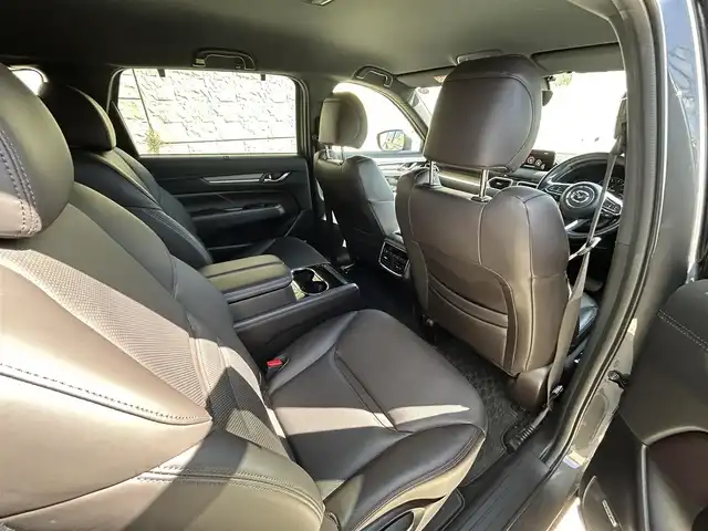 マツダ ＣＸ－８ XD Lパッケージ 岡山県 2018(平30)年 6.4万km マシーングレープレミアムM BOSEサウンドシステム/純正メモリナビ/（Bluetooth/フルセグ）/全方位カメラ/衝突軽減システム/レーンアシスト/ブラインドスポットモニター/レーダークルーズ/ETC/レザーシート/パワーシート/シートヒーター/エアシート/パワーバックドア/前後ドライブレコーダー/ルーフレール/ハンドルヒーター/純正19インチAW