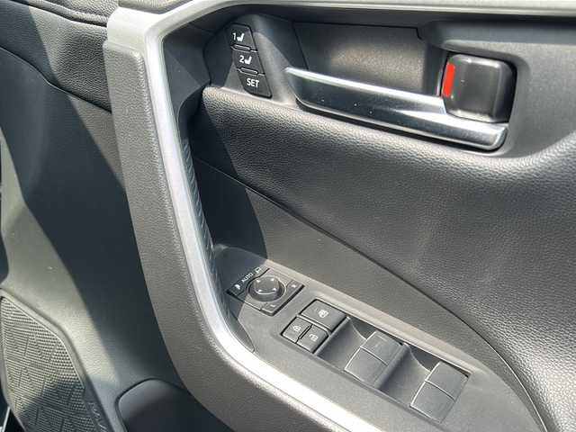 トヨタ ＲＡＶ４ G 石川県 2020(令2)年 4.2万km アティチュードブラックマイカ ワンオーナー/4WD/純正ディスプレイオーディオ/Bluetooth/フルセグＴＶ/ドライブレコーダー/全方位カメラ/ＥＴＣ/レーダークルーズコントロール/衝突警報装置/レーンアシスト/プッシュスタート/シートヒーター/LEDヘッドライト/オートライト/オートハイビーム/コーナーセンサー/パワーバックドア/ルーフレール/アルミ付きスタッドレス