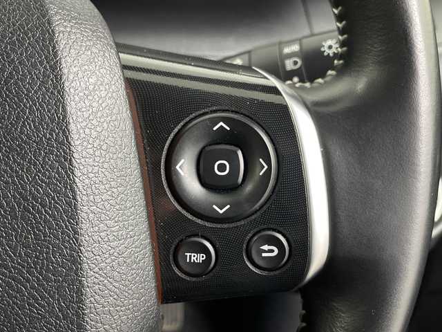 トヨタ シエンタ G クエロ 埼玉県 2019(令1)年 2.4万km ホワイトパールクリスタルシャイン 純正ナビ　NSZT-Y68T/（CD・DVD・フルセグTV・ラジオ・Bluetooth）/全方位カメラ/ビルトインETC/前方ドライブレコーダー/両側電動スライドドア/プッシュスタート/オートマチックハイビーム/レーンキープアシスト/衝突軽減ブレーキ/横滑り防止装置/ステアリングリモコン/アイドリングストップ/ルーフレール/電動格納ミラー/ウィンカーミラー/フロントフォグランプ/純正１６インチアルミホイール/社外フロアマット