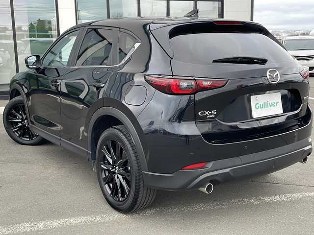 マツダ ＣＸ－５ XD ブラックトーンエディション 道東・釧路十勝 2023(令5)年 2.2万km ジェットブラックマイカ ・４WD　/・10.25インチマツダコネクトナビ/（AM・FM・フルセグ・BT）/・全方位カメラ　/・アダプティブクルーズコントロール　/・ハーフレザーシート/・前席シートヒーター/・スマートキー/・プッシュスタート/・ステアリングスイッチ/・ステアリングヒーター　/・LEDヘッドライト　/・オートライト　/・ドライブレコーダー　/・パワーシート/・オフロードトラクションアシスト/・オートブレーキホールド/・純正アルミホイール/・横滑り防止/・盗難防止/・衝突軽減システム