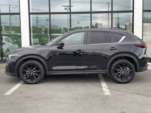 マツダ ＣＸ－５ XD ブラックトーンエディション 道東・釧路十勝 2023(令5)年 2.2万km ジェットブラックマイカ ・４WD　/・10.25インチマツダコネクトナビ/（AM・FM・フルセグ・BT）/・全方位カメラ　/・アダプティブクルーズコントロール　/・ハーフレザーシート/・前席シートヒーター/・スマートキー/・プッシュスタート/・ステアリングスイッチ/・ステアリングヒーター　/・LEDヘッドライト　/・オートライト　/・ドライブレコーダー　/・パワーシート/・オフロードトラクションアシスト/・オートブレーキホールド/・純正アルミホイール/・横滑り防止/・盗難防止/・衝突軽減システム
