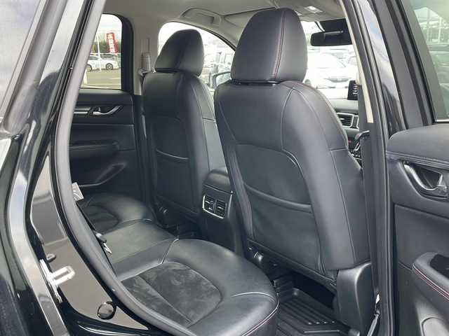 マツダ ＣＸ－５ XD ブラックトーンエディション 道東・釧路十勝 2023(令5)年 2.2万km ジェットブラックマイカ ・４WD　/・10.25インチマツダコネクトナビ/（AM・FM・フルセグ・BT）/・全方位カメラ　/・アダプティブクルーズコントロール　/・ハーフレザーシート/・前席シートヒーター/・スマートキー/・プッシュスタート/・ステアリングスイッチ/・ステアリングヒーター　/・LEDヘッドライト　/・オートライト　/・ドライブレコーダー　/・パワーシート/・オフロードトラクションアシスト/・オートブレーキホールド/・純正アルミホイール/・横滑り防止/・盗難防止/・衝突軽減システム