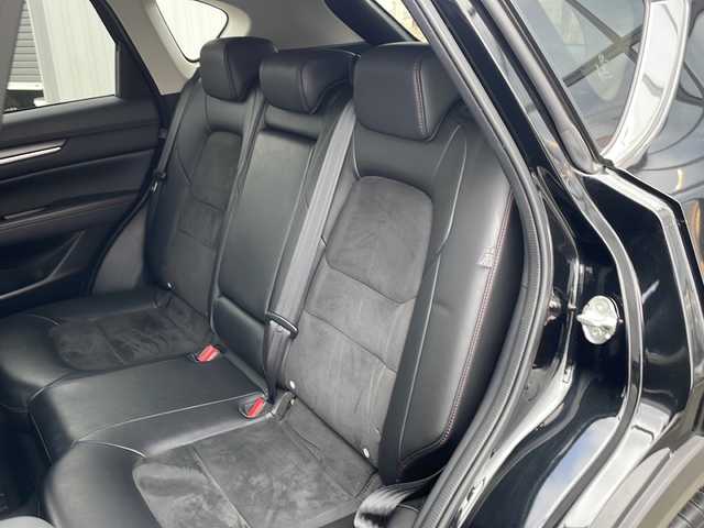 マツダ ＣＸ－５ XD ブラックトーンエディション 道東・釧路十勝 2023(令5)年 2.2万km ジェットブラックマイカ ・４WD　/・10.25インチマツダコネクトナビ/（AM・FM・フルセグ・BT）/・全方位カメラ　/・アダプティブクルーズコントロール　/・ハーフレザーシート/・前席シートヒーター/・スマートキー/・プッシュスタート/・ステアリングスイッチ/・ステアリングヒーター　/・LEDヘッドライト　/・オートライト　/・ドライブレコーダー　/・パワーシート/・オフロードトラクションアシスト/・オートブレーキホールド/・純正アルミホイール/・横滑り防止/・盗難防止/・衝突軽減システム
