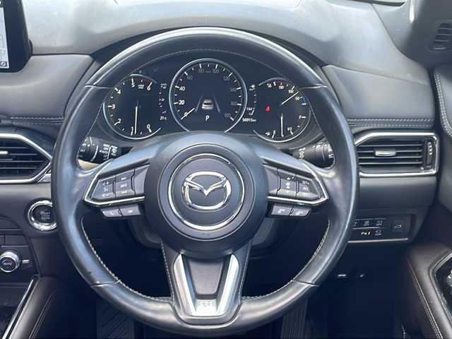 マツダ ＣＸ－８ XD Lパッケージ 大阪府 2020(令2)年 5.7万km スノーフレイクホワイトパールマイカ サンルーフ/全方位カメラ/BOSEサウンド/シートヒーター（前席/2列目）/エアーシート（前席）/本革シート/3列シート/純正ナビ（Bluetooth/CD/DVD）/衝突軽減システム/カーテンエアバッグ/オートクルーズ/ヘッドアップディスプレイ/ブラインドスポットモニター/レーンキープアシスト/ETC/2列目エアコン（温度調節可能）/純正アルミホイール/純正フロアマット/横滑り防止装置/盗難防止装置