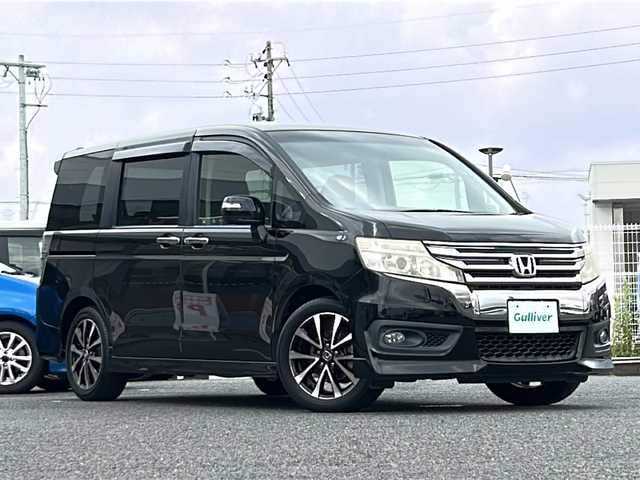 ホンダ ステップワゴン スパーダ Z クールスピリット 愛知県 2013(平25)年 9.2万km プレミアムスパークルブラックパール /禁煙/整備記録簿H25.26.28.30.R6//純正ナビ/TV//バックカメラ/ETC//両側パワースライドドア//革巻きステア/ステアスイッチ/パドルシフト//ACC/ECON/アイドリングストップ//クルーズコントロール/横滑り防止機能/盗難防止装置//純正17インチAW//HIDヘッドライト/オートライト/フォグランプ//電動格納ウィンカーミラー//純正フロアマット//ドアバイザー//シートリフト//保証書//ナビ取説//スペアスマートキー有