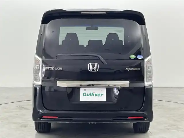 ホンダ ステップワゴン スパーダ Z クールスピリット 福岡県 2013(平25)年 9.2万km プレミアムスパークルブラックパール 純正９型ナビ（フルセグＴＶ）　/バックカメラ　/ビルトインＥＴＣ　/クルーズコントロール　/横滑り防止　/アイドリングストップ　/ＥＣＯＮ　/パドルシフト　/両側電動スライドドア　/ハーフレザー　/純正１７インチＡＷ