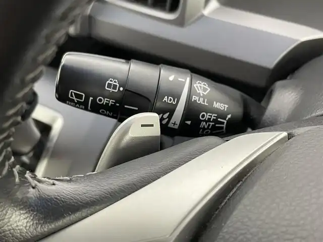 ホンダ ステップワゴン スパーダ Z クールスピリット 福岡県 2013(平25)年 9.2万km プレミアムスパークルブラックパール 純正９型ナビ（フルセグＴＶ）　/バックカメラ　/ビルトインＥＴＣ　/クルーズコントロール　/横滑り防止　/アイドリングストップ　/ＥＣＯＮ　/パドルシフト　/両側電動スライドドア　/ハーフレザー　/純正１７インチＡＷ