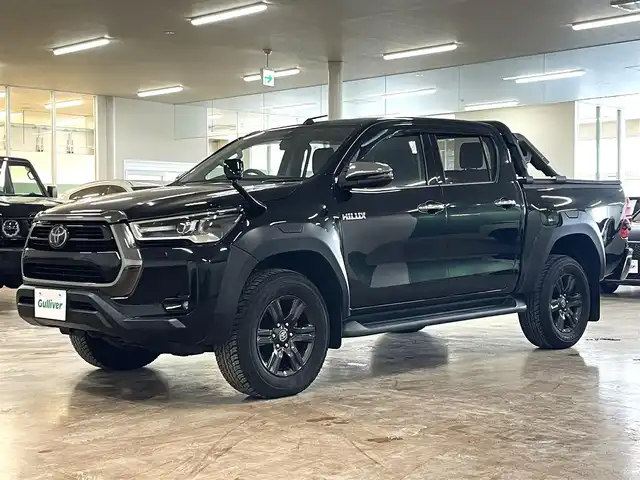 トヨタ ハイラックス Z 道央・札幌 2021(令3)年 2.5万km アティチュードブラックマイカ 4WD　/トヨタセーフティセンス　/純正ナビ　/フルセグＴＶ/CD/DVD/Bluetooth/HDMI/SD/USB/バックカメラ　/純正１７インチアルミホイール　/トノカバー　/ロールバー/オーバーフェンダー　/デジタルインナーミラー型前後ドラレコ/リアモニター　/レーダークルーズコントロール/クラッツィオシートカバー/ミラーヒーター/LEDヘッドライ/LEDフォグランプ/ETC/コーナーセンサー/スマートキー×2/保証書/取扱説明書