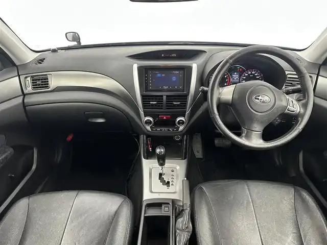 スバル フォレスター 2．0XSプレミアムセレクション 愛知県 2012(平24)年 14.8万km オブシディアンブラックパール サンルーフ　/BT／iPod／AUX　/クルーズコントロール　/前席シートヒーター　/横滑り防止装置　/前席パワーシート　/ＴＯＰＲＵＮ１６インチアルミホイール　/フルフラットシート　/純正フロアマット　/社外ETC　/純正アルミ付きサマータイヤ有り