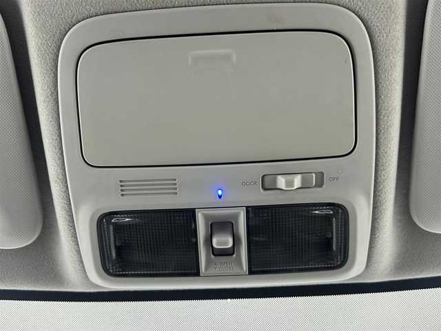 スバル フォレスター 2．0XSプレミアムセレクション 愛知県 2012(平24)年 14.8万km オブシディアンブラックパール サンルーフ　/BT／iPod／AUX　/クルーズコントロール　/前席シートヒーター　/横滑り防止装置　/前席パワーシート　/ＴＯＰＲＵＮ１６インチアルミホイール　/フルフラットシート　/純正フロアマット　/社外ETC　/純正アルミ付きサマータイヤ有り