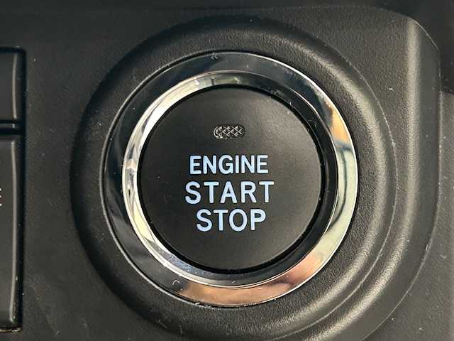 トヨタ ルーミー カスタムG 宮城県 2023(令5)年 2.5万km プラムブラウンパールクリスタルシャイン ワンオーナー/スマートアシスト/・衝突回避支援ブレーキ機能/・車線逸脱警報機能/・先行者発進お知らせ機能/・アダプティブドライビングビーム/・コーナーセンサー/・標識認識機能/・前者速追従機能付きアダプティブクルーズコントロール/純正ナビ/・バックカメラ/・Bluetooth/CD/・フルセグTV/オートブレーキホールド/電動パーキング/両側パワースライドドア/ビルトインETC/プッシュスタート/スマートキー/LEDヘッドライト/オートライト/フォグランプ/純正アルミホイール/純正フロアマット/ドアバイザー/電動格納ミラー