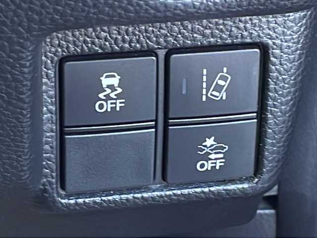 ホンダ Ｎ ＢＯＸ カスタム G L ターボ ホンダセンシング 熊本県 2018(平30)年 9.5万km クリスタルブラックパール (株)IDOMが運営する【じしゃロン熊本店】の自社ローン専用車両になります。こちらは現金またはオートローンご利用時の価格です。自社ローンご希望の方は別途その旨お申付け下さい　/社外ナビ（CN-RX04D）/バックカメラ/フルセグテレビ/Blu-ray/DVD/CD/Bluetooth接続/両側パワースライドドア/ハーフレザーシート/コーナーセンサー/クルーズコントロール/LEDヘッドライト/オートライト/スマートキー