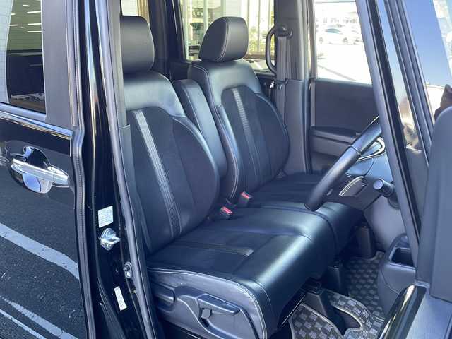 ホンダ Ｎ ＢＯＸ カスタム G L ターボ ホンダセンシング 熊本県 2018(平30)年 9.5万km クリスタルブラックパール (株)IDOMが運営する【じしゃロン熊本店】の自社ローン専用車両になります。こちらは現金またはオートローンご利用時の価格です。自社ローンご希望の方は別途その旨お申付け下さい　/社外ナビ（CN-RX04D）/バックカメラ/フルセグテレビ/Blu-ray/DVD/CD/Bluetooth接続/両側パワースライドドア/ハーフレザーシート/コーナーセンサー/クルーズコントロール/LEDヘッドライト/オートライト/スマートキー