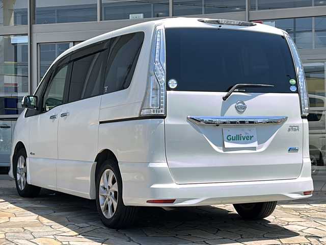 日産 セレナ ハイウェイスター Sハイブリッド 静岡県 2014(平26)年 10.5万km ブリリアントホワイトパール 純正SDナビ/・CD/・DVD/・ワンセグTV/・Bluetooth/・USB/・AM/・FM/主要装備/・純正後席モニター/・両側パワスラ/・衝突軽減/・レーンキープ/・バックカメラ/・クルコン/・LEDヘッドライト/・オートライト/・フォグランプ/・純正フロアマット/・純正アルミホイール/・スマートキー/・プッシュスタート