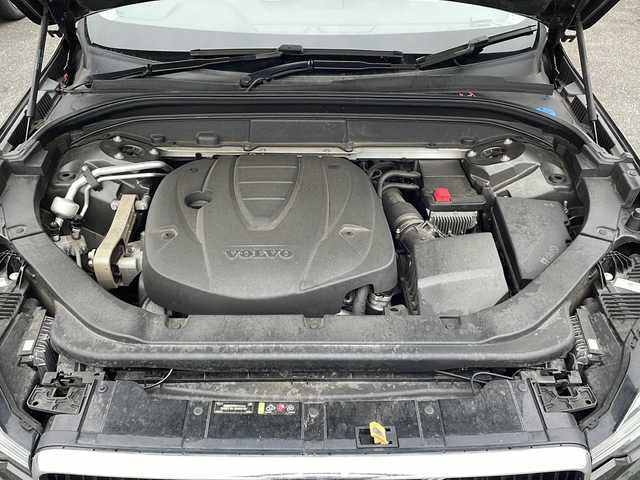 ボルボ ＸＣ６０ D4 AWD モーメンタム 岩手県 2018(平30)年 11.2万km グレー 純正ナビ/AM/FM/CD/DVD/Bluetooth/フルセグTV/純正オーディオ/バックカメラ/全方位カメラ/ETC/ドライブレコーダー/レーダークルーズコントロール/衝突被害軽減ブレーキ/レーンキープアシスト/横滑り防止装置/パワーシート/シートヒーター/オートライト/オートハイビーム/LEDヘッドライト/フォグラン/プッシュスタート/電動格納ミラー/社外18インチAW/純正フロアマット/純正ドアバイザー/保証書/取扱説明書