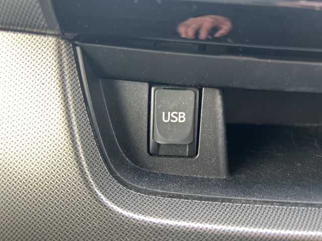 ダイハツ ムーヴ カスタム X LTD 東京都 2014(平26)年 7.1万km ブラックマイカメタリック 純正ナビ/バックカメラ/CD/AUX/USB/純正フロアマット/オートライト/LEDヘッドライト/社外アルミR14/前後ドライブレコーダー/パワーステアリング/パワーウィンドウ/スマートキー/取扱説明書/保証書